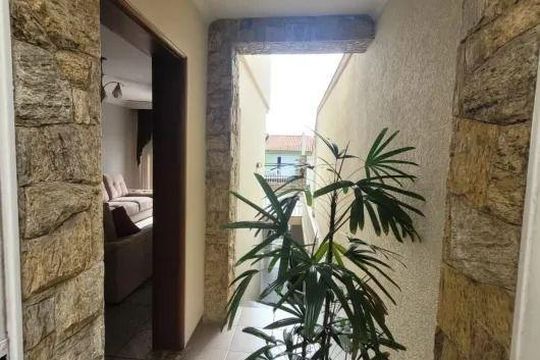 Casa à venda com 3 quartos, 207m² em Parque Sao Domingos, São Paulo