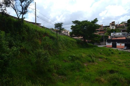 Vista do Quarto 1 de apartamento à venda com 2 quartos, 42m² em Dom Silverio, Belo Horizonte