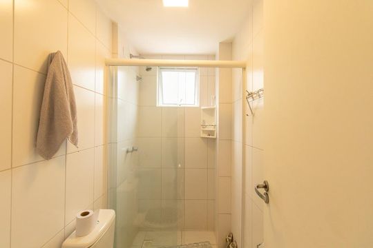 Banheiro Social de apartamento para alugar com 1 quarto, 34m² em Portão, Curitiba