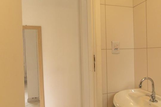 Banheiro Social de apartamento para alugar com 1 quarto, 34m² em Portão, Curitiba