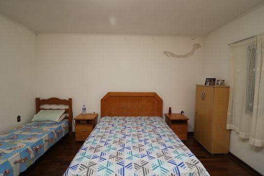 Quarto 3 de casa à venda com 3 quartos, 170m² em Vila California, São Paulo