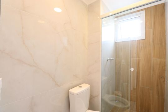 Banheiro  de apartamento à venda com 2 quartos, 40m² em Barra Funda, São Paulo