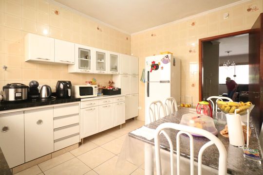 Cozinha de casa à venda com 3 quartos, 241m² em Olímpico, São Caetano do Sul