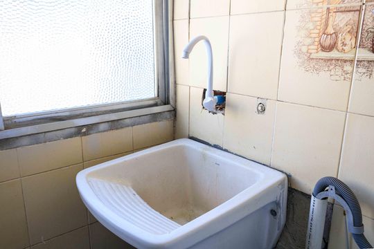 Área de Serviço de apartamento para alugar com 2 quartos, 59m² em Moinhos de Vento, Porto Alegre