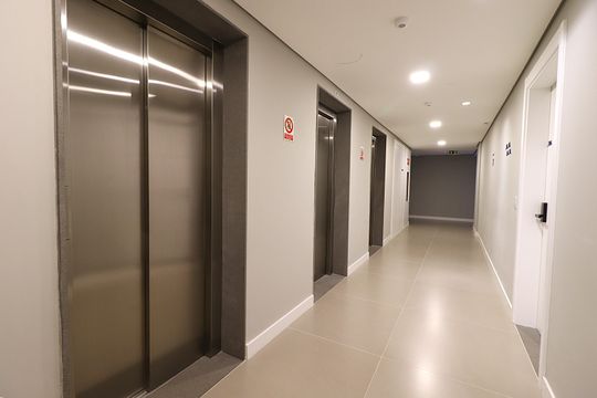 Kitnet/Studio à venda com 1 quarto, 30m² em Jardim do Salso, Porto Alegre
