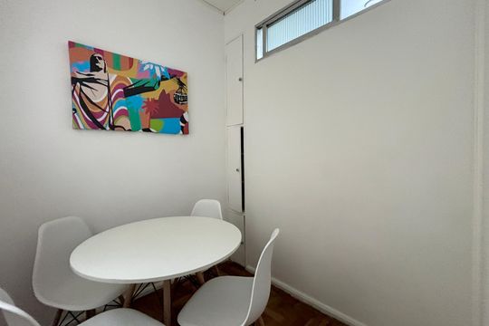 Hall de entrada de apartamento para alugar com 1 quarto, 50m² em Copacabana, Rio de Janeiro