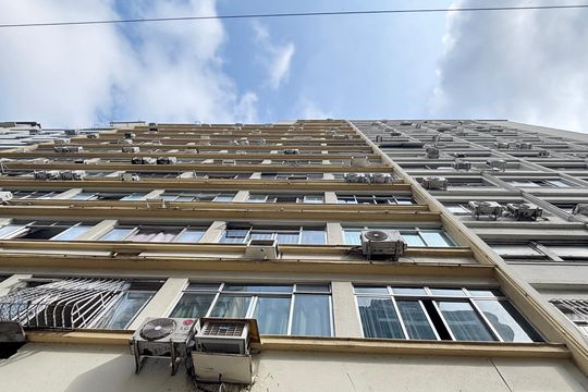 Fachada de apartamento para alugar com 1 quarto, 50m² em Copacabana, Rio de Janeiro