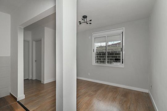Sala de apartamento para alugar com 2 quartos, 52m² em São Sebastião, Porto Alegre