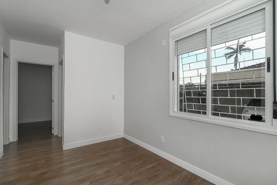 Apartamento para alugar com 2 quartos, 52m² em São Sebastião, Porto Alegre
