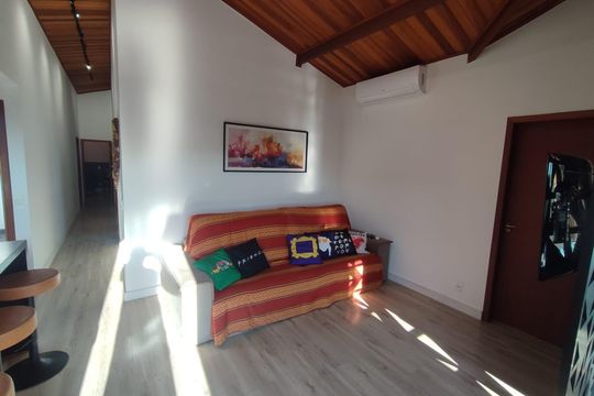 Sala  de casa de condomínio à venda com 3 quartos, 300m² em Colinas do Ermitage (sousas), Campinas