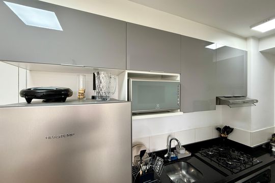Cozinha de apartamento à venda com 2 quartos, 35m² em Vila Inglesa, São Paulo