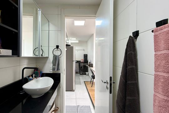 Banheiro de apartamento à venda com 2 quartos, 35m² em Vila Inglesa, São Paulo