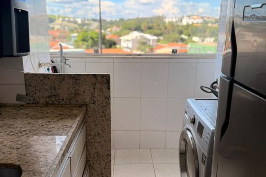 Cozinha de apartamento à venda com 2 quartos, 57m² em Chácaras, Betim