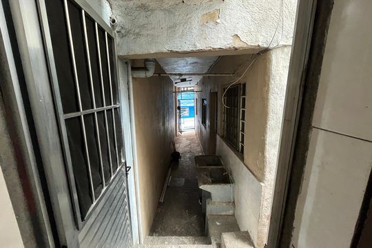 Corredor de kitnet/studio para alugar com 1 quarto, 18m² em Vila Aurora (zona Norte), São Paulo