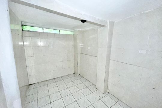 Sala/Quarto de kitnet/studio para alugar com 1 quarto, 18m² em Vila Aurora (zona Norte), São Paulo