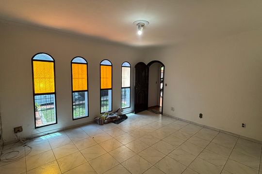 Sala de casa para alugar com 3 quartos, 104m² em Vila Helena, Santo André