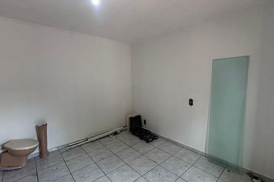 Suite de casa para alugar com 3 quartos, 104m² em Vila Helena, Santo André