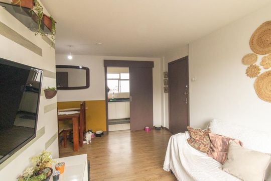 Sala de apartamento à venda com 3 quartos, 50m² em Parolin, Curitiba
