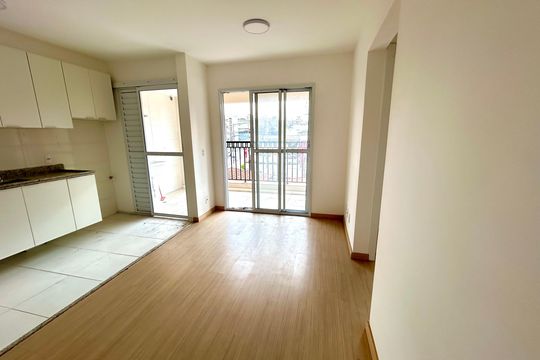 Sala de apartamento para alugar com 2 quartos, 46m² em Jardim Flor da Montanha, Guarulhos