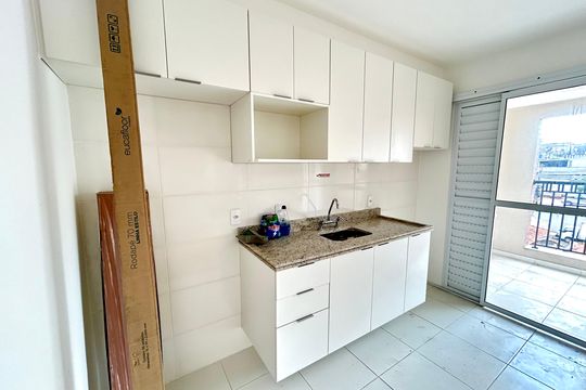 Cozinha  de apartamento para alugar com 2 quartos, 46m² em Jardim Flor da Montanha, Guarulhos