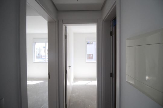 Corredor de apartamento à venda com 2 quartos, 67m² em Bom Jesus, Porto Alegre