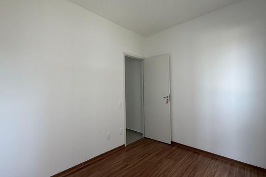 Quarto de apartamento para alugar com 2 quartos, 47m² em Palmeiras, Belo Horizonte