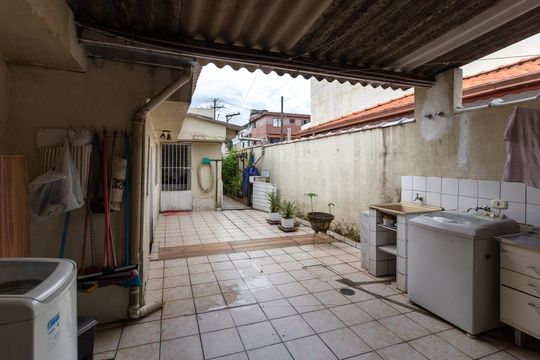 Área de Serviço e gourmet de casa à venda com 4 quartos, 240m² em Jardim Guimaraes, Guarulhos