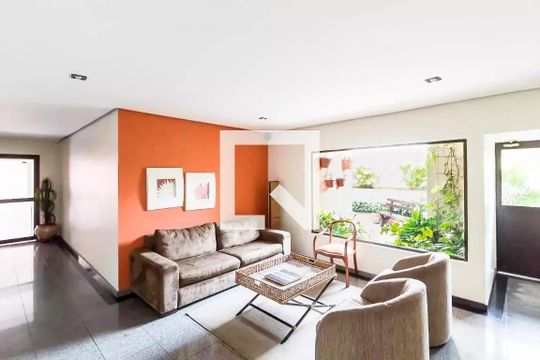 Hall social de apartamento à venda com 2 quartos, 122m² em Vila Romana, São Paulo