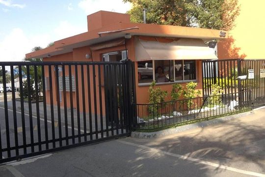 Fachada de apartamento à venda com 2 quartos, 59m² em Parque das Camelias, Campinas