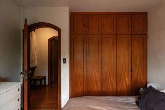Quarto 2 de casa à venda com 4 quartos, 384m² em Lapa, São Paulo