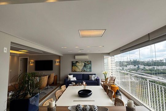 Apartamento à venda com 3 quartos, 160m² em Santo Amaro, São Paulo