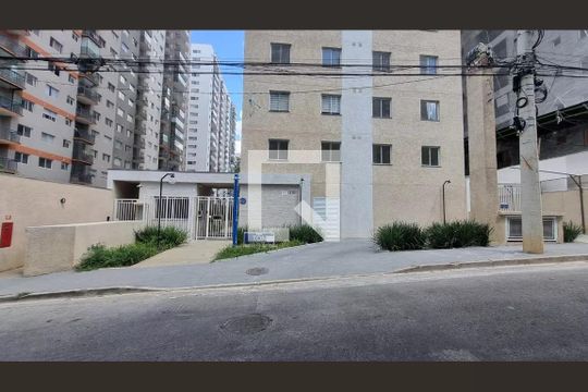 Fachada e portaria de apartamento à venda com 2 quartos, 44m² em Picanço, Guarulhos