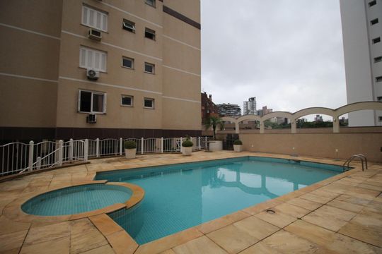 Área comum - Piscina de apartamento para alugar com 3 quartos, 145m² em Petrópolis, Porto Alegre