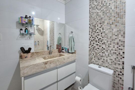 Casa à venda com 3 quartos, 216m² em Parque Terra Nova II, São Bernardo do Campo