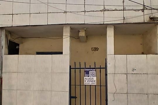 Fachada de casa para alugar com 2 quartos, 64m² em Jardim Julieta, São Paulo