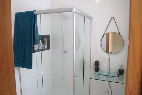 Banheiro de casa à venda com 2 quartos, 200m² em Fundação, São Caetano do Sul