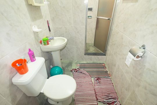 Banheiro Social de casa para alugar com 2 quartos, 150m² em Guaratiba, Rio de Janeiro