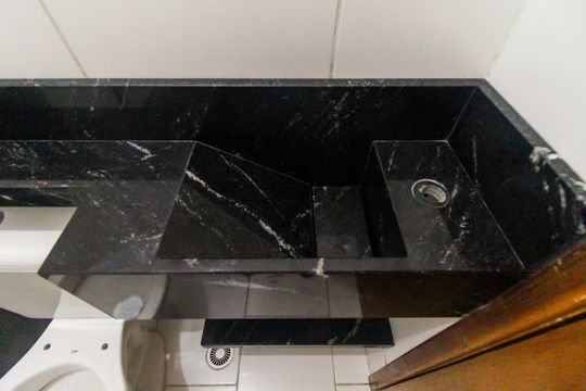 Banheiro de apartamento para alugar com 2 quartos, 52m² em Jardim Lourdes, Ferraz de Vasconcelos