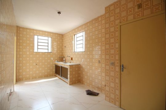 Cozinha de casa para alugar com 2 quartos, 110m² em Curicica, Rio de Janeiro