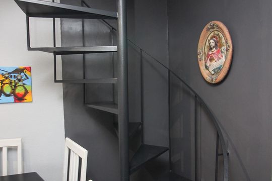 Escada de apartamento à venda com 2 quartos, 113m² em Nonoai, Porto Alegre