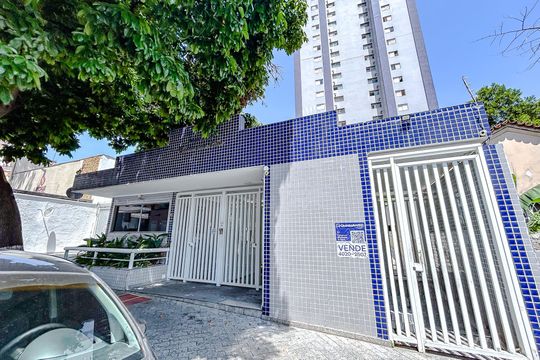 Fachada com Plaquinha de apartamento à venda com 3 quartos, 90m² em Tatuapé, São Paulo