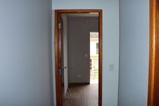 Casa de Condomínio para alugar com 2 quartos, 65m² em Cemucam, Cotia