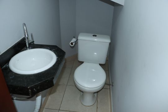 Casa de Condomínio para alugar com 2 quartos, 65m² em Cemucam, Cotia