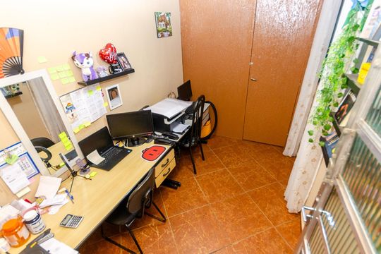 Escritório - Casa 1 de casa à venda com 3 quartos, 300m² em Vila Zat, São Paulo