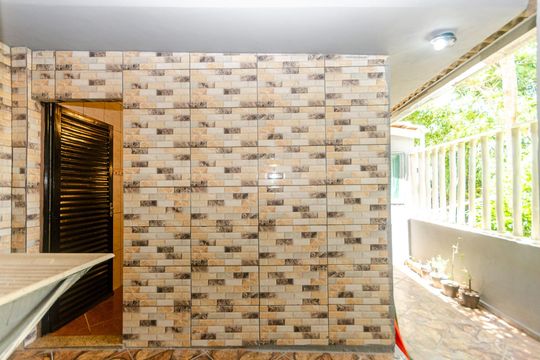Área de Serviço de casa à venda com 3 quartos, 300m² em Vila Zat, São Paulo