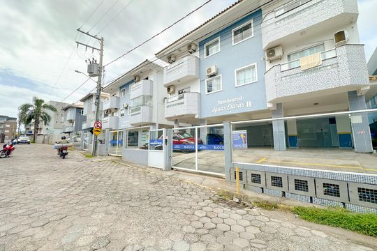 Vista da Rua de apartamento para alugar com 2 quartos, 100m² em Ingleses do Rio Vermelho, Florianópolis