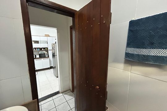 Casa à venda com 2 quartos, 110m² em Ramos, Rio de Janeiro