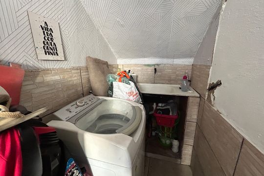 Casa à venda com 2 quartos, 110m² em Ramos, Rio de Janeiro