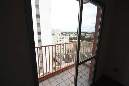 Sala - Sacada de apartamento à venda com 2 quartos, 74m² em Jardim Chapadão, Campinas