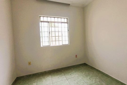 Sala de casa para alugar com 2 quartos, 80m² em Jardim das Alterosas - 2ª Seção, Betim